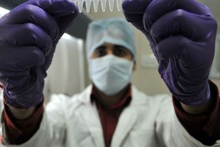 „Pozvete nás, ale za hranice nepustíte.“ Vědci nechápou česká opatření - Seznam Zprávy